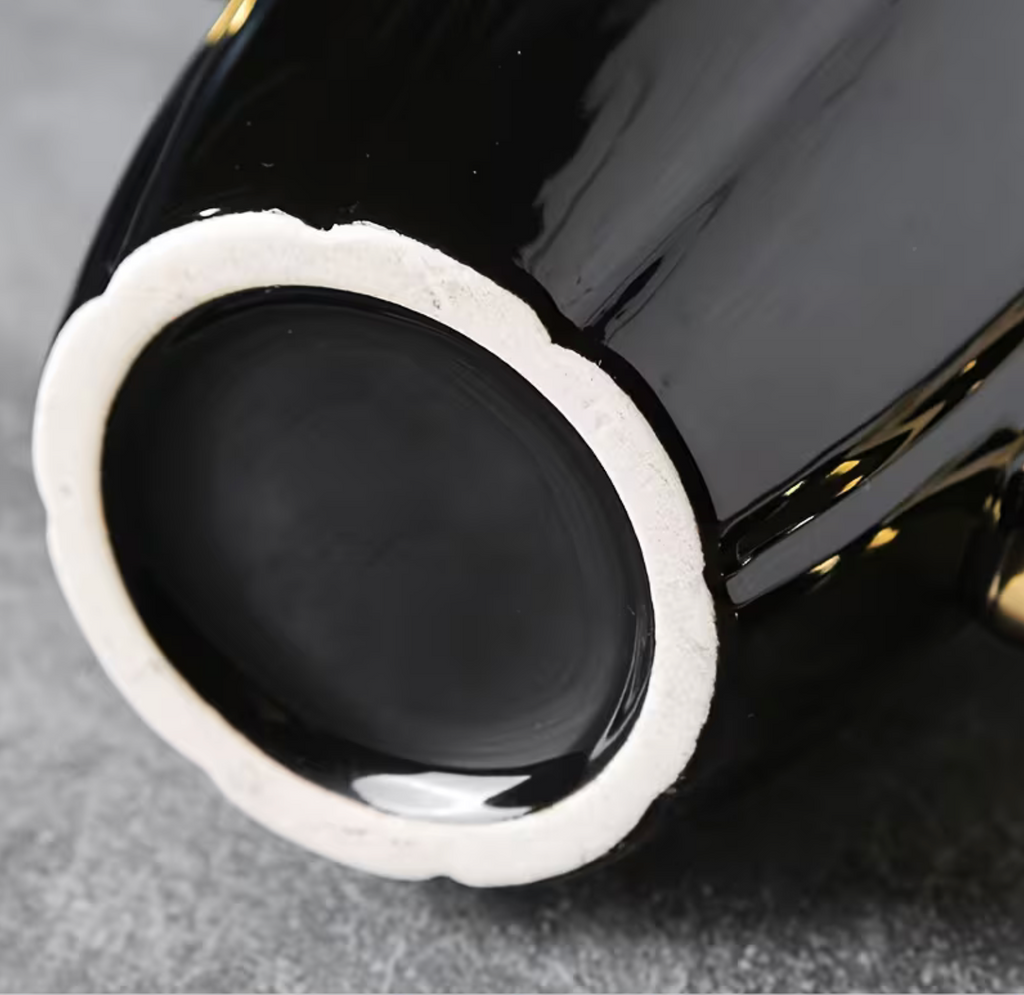 Puodelis „Revolveris“